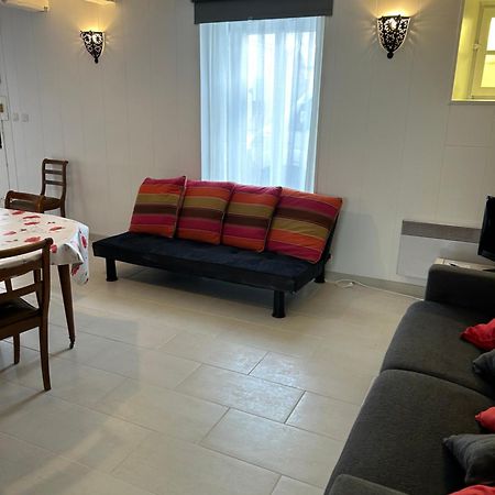 Gite Independant En Duplex Proche Mer Cote De Granit Rose Pleubian Exterior photo