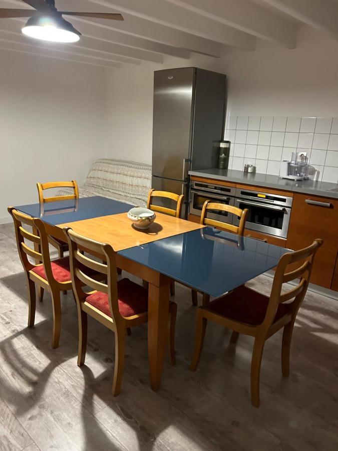 Gite Independant En Duplex Proche Mer Cote De Granit Rose Pleubian Exterior photo